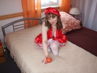 Isabel - red