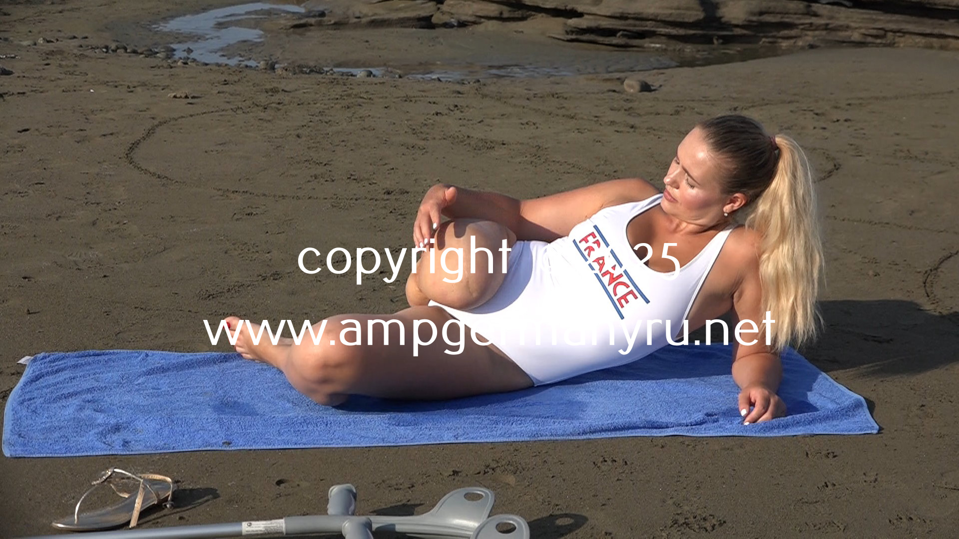 Jolie White Sensation I am back